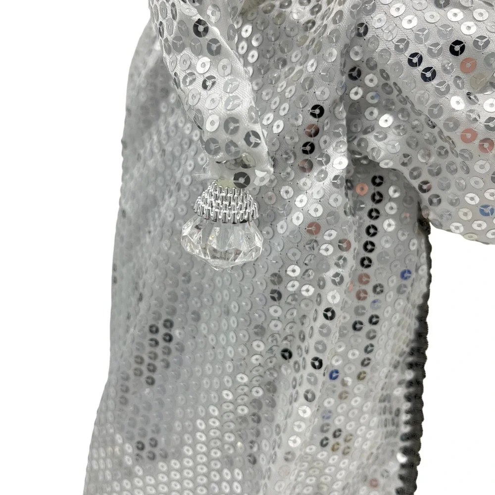 Sparkling‎ Silver 18